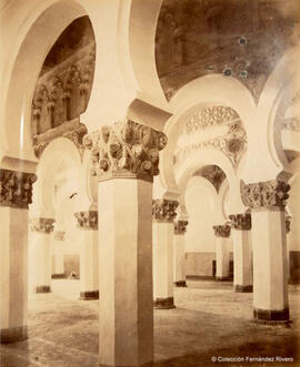 Toledo, Santa María la Blanca, interior. Casiano Alguacil.