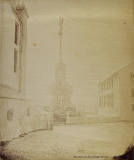 Córdoba, plaza y monumento del Triunfo. Masson.