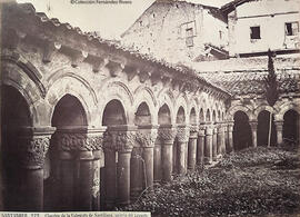 Santillana del Mar (Santander), colegiata de Santa Juliana, claustro. J. Laurent.
