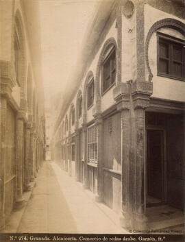 Granada, Alcaicería, comercio de sedas árabes. Garzón.