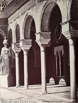 Sevilla, Casa de Pilatos, patio. J. Laurent.