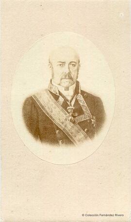 España, retrato de un militar desconocido con el distintivo del Toison de Oro. Fotógrafo desconocido.