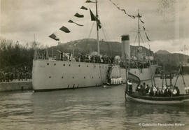 Málaga, visita de Alfonso XIII, llegada en el barco "Cánovas del Castillo" el día 11 de febrero de 1926. Fotógrafo desconocido.