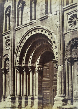 Zamora, Catedral Puerta del Obispo o del Bastipsterio. Charles Clifford.