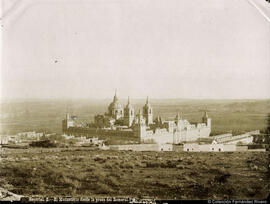 Monasterio de El Escorial, vista desde la presa del Romeral. Carlos Huerta.