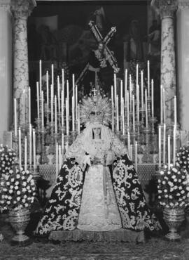 Semana Santa de Málaga. María Santísima de la Esperanza y Jesús Nazareno del Paso. Iglesia de San...