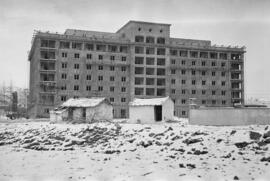Málaga nevada. En el entorno del Hospital Carlos Haya. Febrero de 1954. España-08