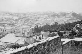 Málaga nevada. Vistas desde la Alcazaba. Febrero de 1954. España-02