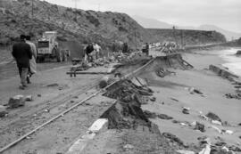 Efectos del temporal de levante en la carretera de Cádiz, entre Torremolinos y Fuengirola. Enero ...