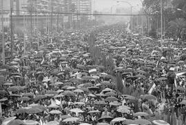 Manifestación por la autonomía de Andalucía. 1977-12-04. Málaga, España. 1.9. Manifestación.