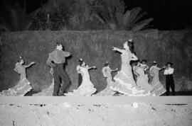 Baños del Carmen. Antonio y su Compañía de Ballet Español. Agosto de 1960. Málaga (España). 25