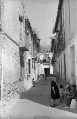Calle, barrio de El Perchel. 1971. Málaga, España.