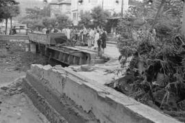Arroyo de La Caleta y calles embarradas por las inundaciones del 29 de octubre de 1955. Málaga-01