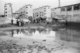 Viviendas. Arroyo del Cuarto. 1955-11, noviembre. Inundaciones del 29 de octubre de 1955. Málaga,...