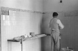 Obras en el Hotel Caleta para adaptarlo a hospital. Hacia 1942. Málaga, España-04