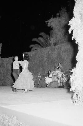 Baños del Carmen. Antonio y su Compañía de Ballet Español. Agosto de 1960. Málaga (España). 18
