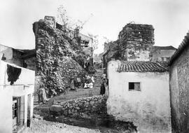 Barrio de la Alcazaba. Hacia 1910. Málaga, España. Fondo Thomas-Andalucía - 01