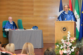 José Ramón Ramos en la investidura como Doctor "Honoris Causa" de Antonio Luque por la ...