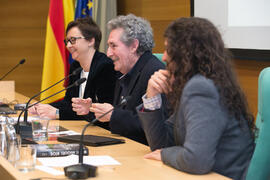 Conferencia de Miguel Ríos "La música como testimonio de la Transición" del ciclo "Historia, documentos y sociedad". Edificio del Rectorado. Abril de 2019