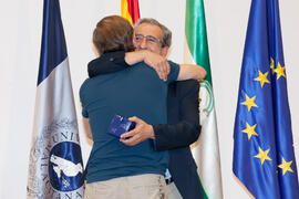 José Carlos Haro y José Ángel Narváez. Homenaje al personal que cumple 25 años de servicio en la UMA. Paraninfo. Junio 2016