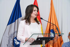 Ana José Cisneros Ruiz. Presentación del Retrato de Honor de D. Eugenio José Luque Domínguez. Facultad de Ciencias Económicas y Empresariales. Junio de 2025