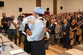 Investidura como Doctor "Honoris Causa" de Antonio Soler por la Facultad de Filosofía y Letras de la Universidad de Málaga. Paraninfo. Junio de 2016