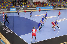 Partido Rumanía - Rusia. Categoría femenina. Campeonato del Mundo Universitario de Balonmano. Antequera. Julio de 2016