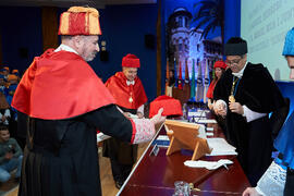 Investidura de Miquel Roca i Junyent como Doctor "Honoris Causa" por la Universidad de Málaga. Paraninfo. Diciembre de 2024
