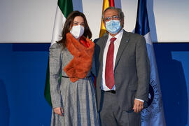 Toma de posesión de María Cruz López Escalante como nueva profesora titular del Área de  Ingeniería Química de la Universidad de Málaga. Paraninfo. Diciembre de 2021
