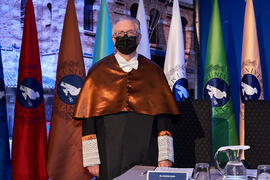 Felipe Romera en su investidura como Doctor "Honoris Causa" por la por la Escuela Técnica Superior de Ingeniería de Telecomunicación de la Universidad de Málaga. Paraninfo. Marzo de 2022