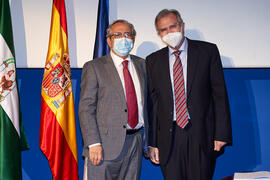 Toma de posesión de Miguel Ángel Sánchez Chaparro como nuevo profesor titular del Área de Medicina de la Universidad de Málaga. Paraninfo. Diciembre de 2021