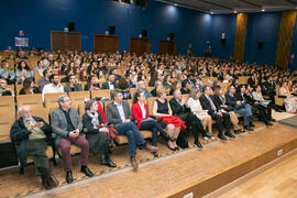 Asistentes a la Graduación de Másters de la Facultad de Ciencias Económicas y Empresariales de la Universidad de Málaga. Paraninfo. Abril de 2018