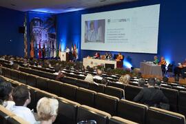 Laudatio de Bartolomé Mora. Investidura de Hermanfrid Schubart, Alejandro Portes y Luis Enrique de la Villa como Doctores "Honoris Causa" por la Universidad de Málaga. Paraninfo. Octubre de 2024