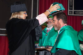 Investidura como Doctor "Honoris Causa" de D. Humberto Maturana Romesín y D. José Gimeno Sacristán por la Universidad de Málaga. Facultad de Derecho. Noviembre de 2010