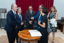 Recibimiento de autoridades y firma. Apertura del Curso Académico 2019-2020 de la Escuela Técnica Superior de Arquitectura de la Universidad de Málaga. Teatro Cervantes. Octubre de 2019