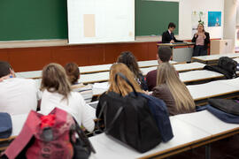 Comunicación impartida en el 6º Congreso Internacional de Actividad Física Deportiva para Mayores. Escuela Técnica Superior de Ingeniería de Telecomunicaciones y de Informática. Marzo de 2015