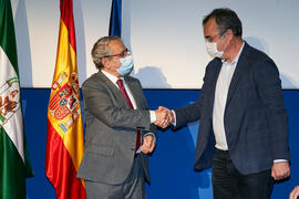 Toma de posesión de Fernando Nicolás de la Torre Fazio como nuevo profesor titular del Área de Bioquímica y Biología Molecular de la Universidad de Málaga. Paraninfo. Diciembre de 2021