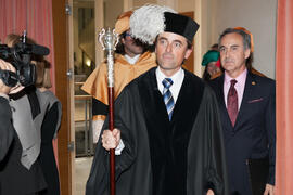 Investidura como Doctor "Honoris Causa" de Manuel Molina Lozano por la Facultad de Turismo de la Universidad de Málaga. Rectorado. Abril 2016