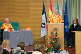 José Emilio Navas en su investidura como Doctor "Honoris Causa" por la Facultad de Ciencias Económicas y Empresariales de la Universidad de Málaga. Edificio del Rectorado. Abril de 2017