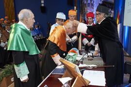 Investidura de Hermanfrid Schubart, Alejandro Portes y Luis Enrique de la Villa como Doctores "Honoris Causa" por la Universidad de Málaga. Paraninfo. Octubre de 2024