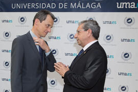 Pedro Duque y José Ángel Narváez. Edificio del Rectorado. Junio de 2018