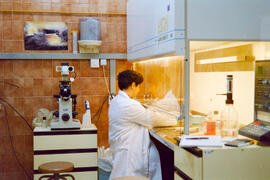 Instalaciones: Laboratorio. Mayo de 1995