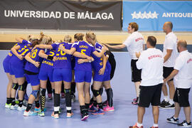 Partido Rumanía - Rusia. Categoría femenina. Campeonato del Mundo Universitario de Balonmano. Antequera. Julio de 2016