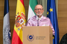 Heliodoro Carpintero Capell en su Investidura como Doctor "Honoris Causa" por la Facultad de Psicología de la Universidad de Málaga. Edificio del Rectorado. Mayo de 2019