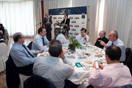 Nombramiento de Rafael Rodríguez como Miembro de Honor de la Asociación de Antiguos Alumnos de la Universidad de Málaga. Hotel AC Málaga Palacio. Octubre de 2014