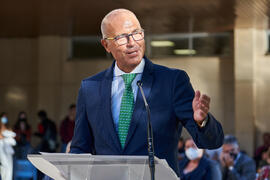 José Pablo Lara Muñoz. Homenaje a los sanitarios en la Facultad de Medicina de la Universidad de Málaga. Campus de Teatinos. Octubre de 2021