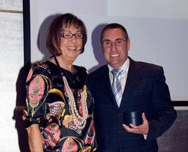 Cena de gala con motivo al homenaje para los jubilados y personal que cumple 25 años de servicio en la Universidad de Málaga. Hotel Barceló. Febrero de 2009