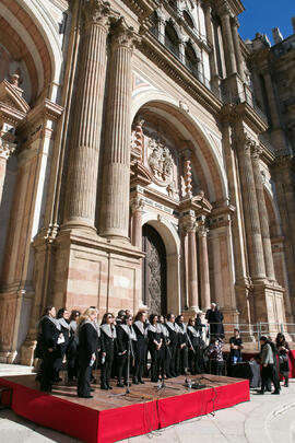 Coro Oficial de la Universidad de Málaga. Acto de la Hermandad de los Estudiantes en la Catedral....