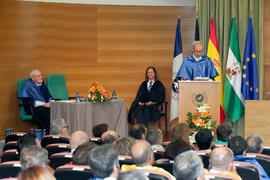 Eduardo Rodríguez Bejarano en la investidura como Doctor "Honoris Causa" de Hans-Dieter Wienberg por la Facultad de Ciencias de la Universidad de Málaga. Rectorado. Mayo de 2016