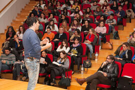 César Bona en su conferencia "Dialogando". Facultad de Derecho. Enero de 2017